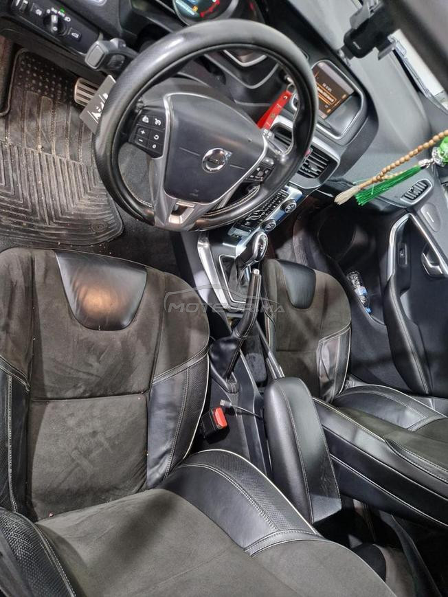 volvo v40 right d-design