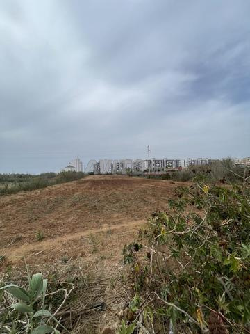 Pour l’investissement ain atig zone immeuble 