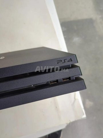 Playstation 1to avec 2 manettes originals