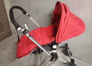 Poussette en très bon état