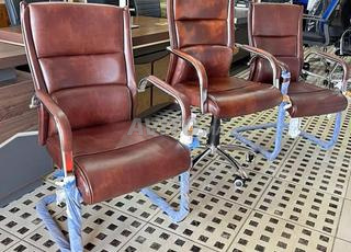 احة وأناقة في باك واحد من الكراسي الفاخرة