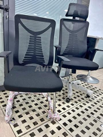 كراسي بتصميم حديث وجودة تدوم طويلاً في باك مميز