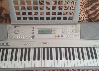 Synthétiseur Yamaha A300