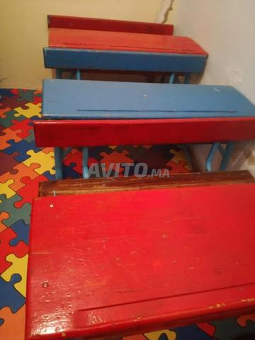 بيع طاولات للدراسة بأثمنة مناسبة