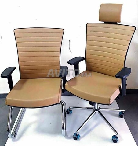 Chaises de bureau ergonomiques	كراسي مكتب مريحة