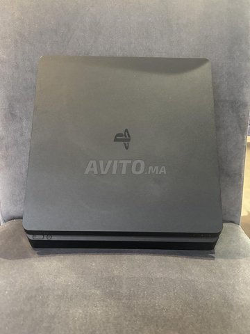 PS4 slim 500 