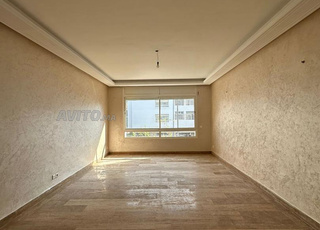 🏡 À Louer – Appartement Deux façades à Mahaj Riad