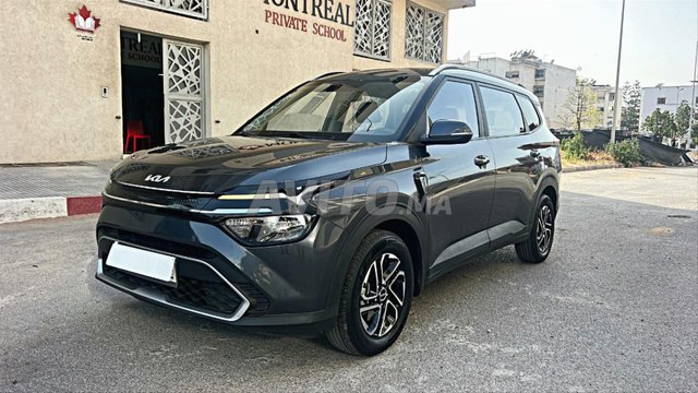 Kia carens 2022 automatique 