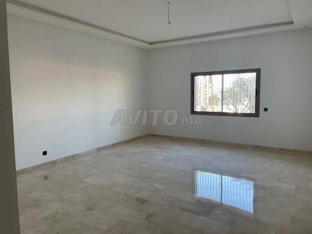 Appartement à louer 90 m² à Casablanca - 2