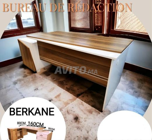 Bureau de direction avec retour et caisson a Nador