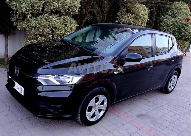 Dacia  Sandero Diesel Manuel  2022  à Agadir