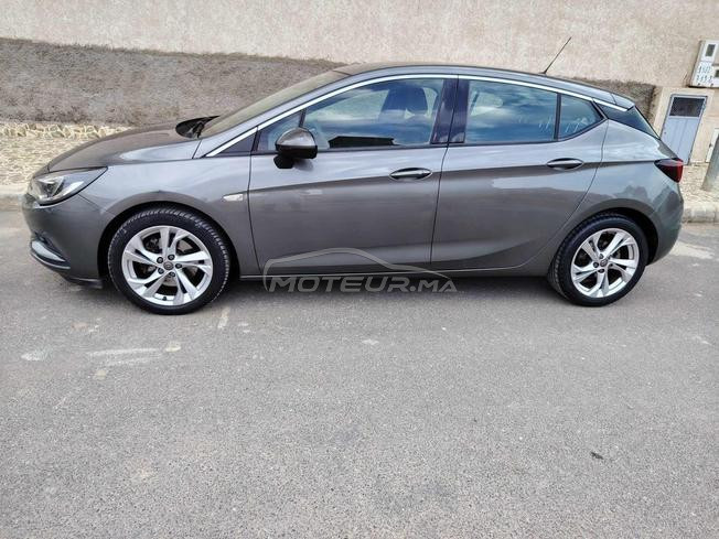 Opel Astra Diesel Automatique 2019 à Rabat