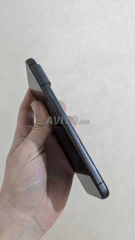 Google Pixel 8  128GB 8GB RAM 