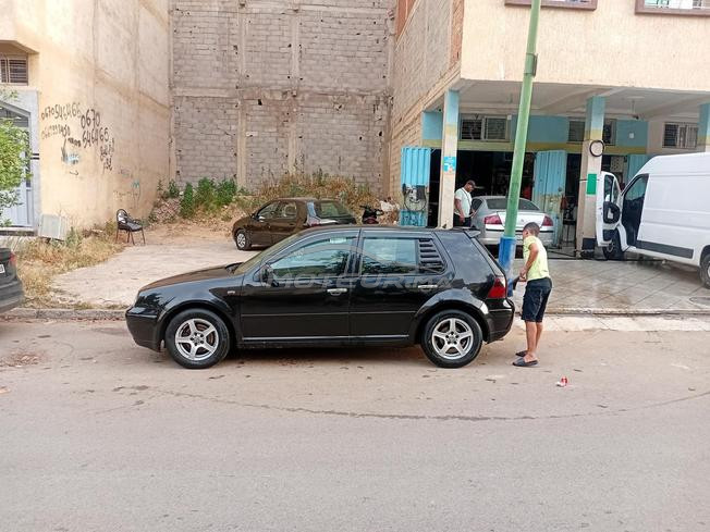 golf4 modèle 2001 Diwana 2010 motor 110 boit 5eme