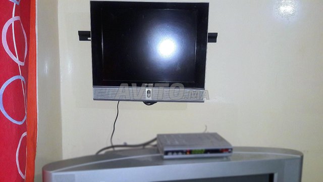Tv ecran plat تلفزة صغيرة مسطحة 