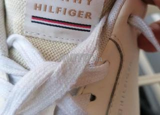  b Num de serie original spadrine tommy Hilfiger