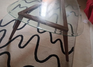 Table en verre 