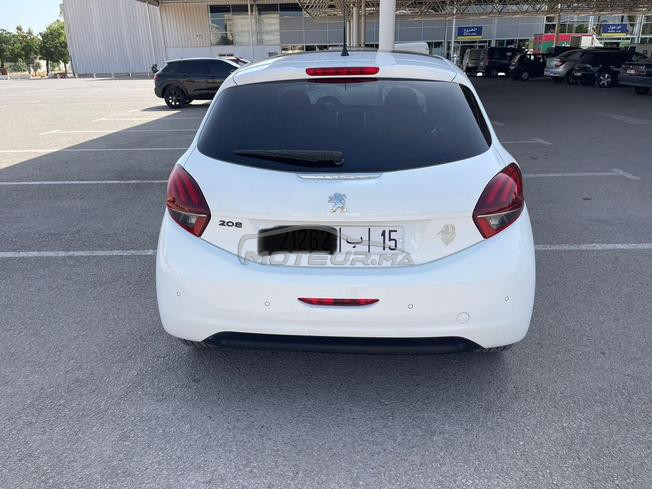Peugeot 208 Diesel Manuelle 2018 à Fès
