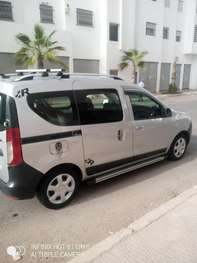 dacia dokkir 2016/0667946785