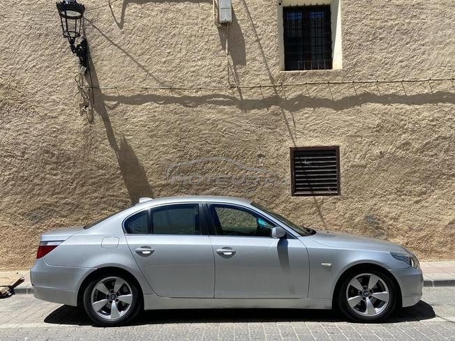 BMW Série 5 Essence 2004 à Agadir
