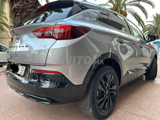 أوبل جراندلاند GS-LINE ديزل 6 حصان 47000 كم