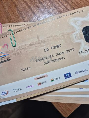 vends 2 tickets 50 cent mawazine 202/