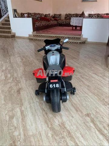 Moto électrique pour enfant à vendre 