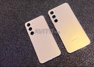 SAMSUNG S23 comme neuf 