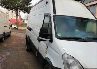 iveco daily forgon 7t