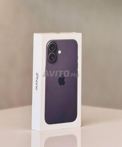 iphone 16 normale 128GB  de stockage 5 cycle 