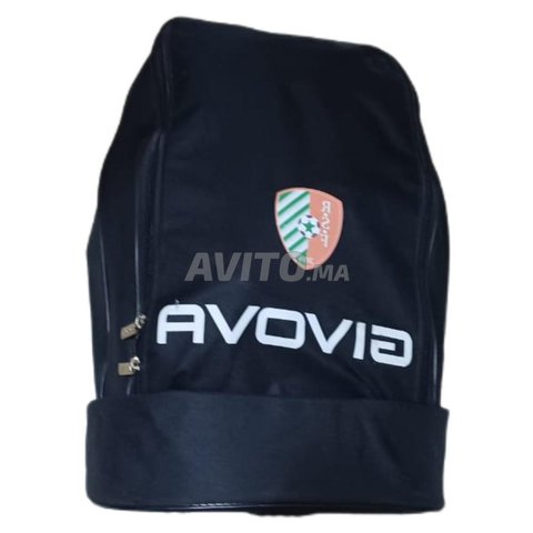 Je vends Sac de sport Givova.