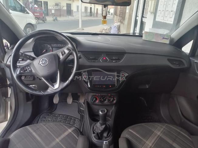 Opel corsa Essence 
