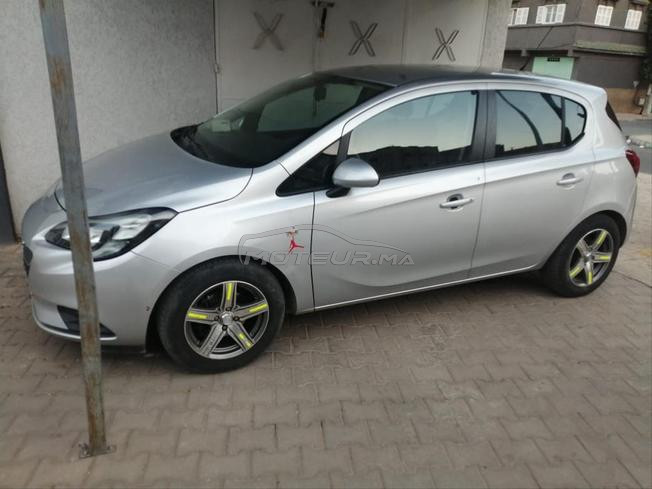 Opel corsa Essence 