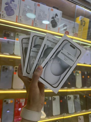 IPHONE 15 NORMAL 128G NOIR