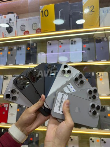 IPHONE 15 PRO MAX 1TB  BATRIE 100