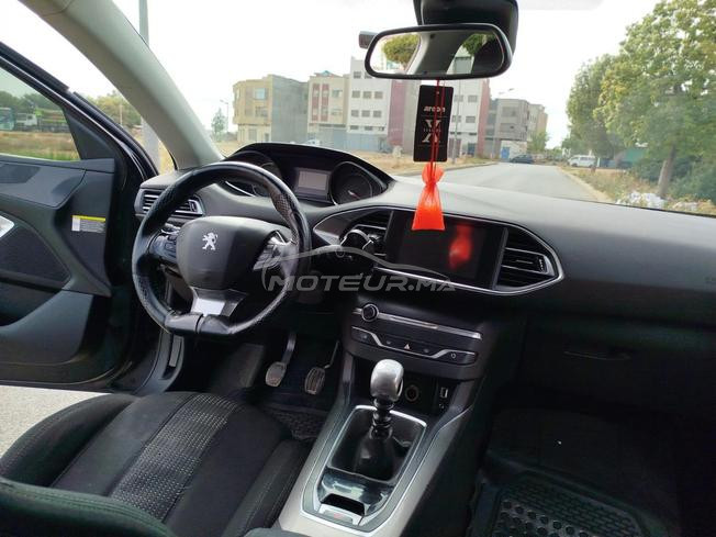 Peugeot 308 Diesel Manuelle 2016 à Salé
