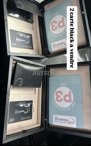 Cartes black à vendre boîtier macaron 