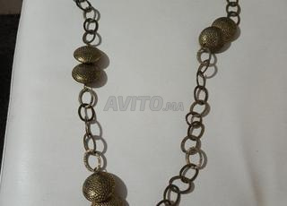 collier genre sautoir à petit prix