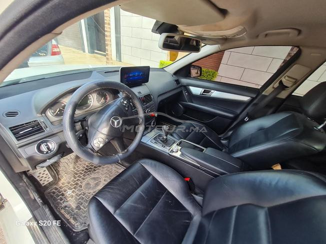 Mercedes-Benz 220 Diesel Automatique 2008 à Nador