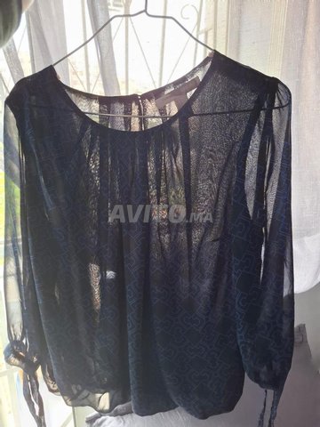 Chemise bleu noir légère à manches