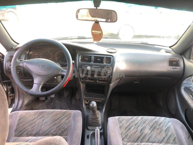 toyota corolla bonne état a vendre  - 2