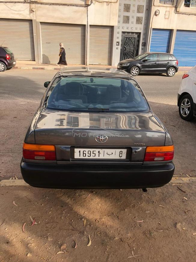 toyota corolla bonne état a vendre 