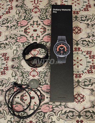 À VENDRE Galaxy watch pro5