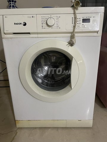 Machine a  laver fagor 