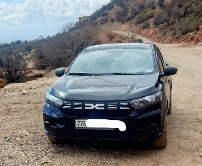 Dacia Logan très neuf première main 