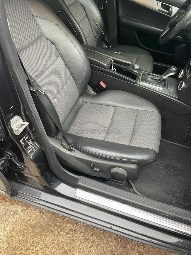 Mercedes-Benz 220 Diesel Automatique 2011 