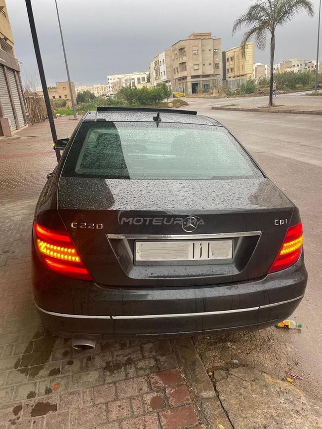 Mercedes-Benz 220 Diesel Automatique 2011 