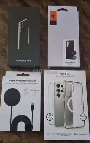 Samsung S25 Ultra 512 GB (NEUF) et accessoires 