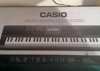 Digital keyboard CT‐X800
