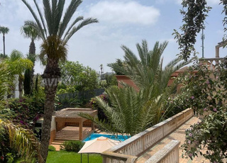 Villa 1250 m² sur Californie piscine 